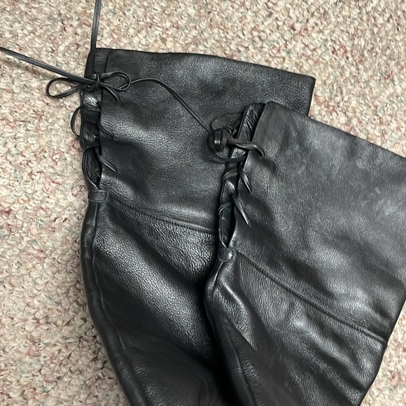 B makowsky thigh high corset lace behind knee - Picture 7 of 8